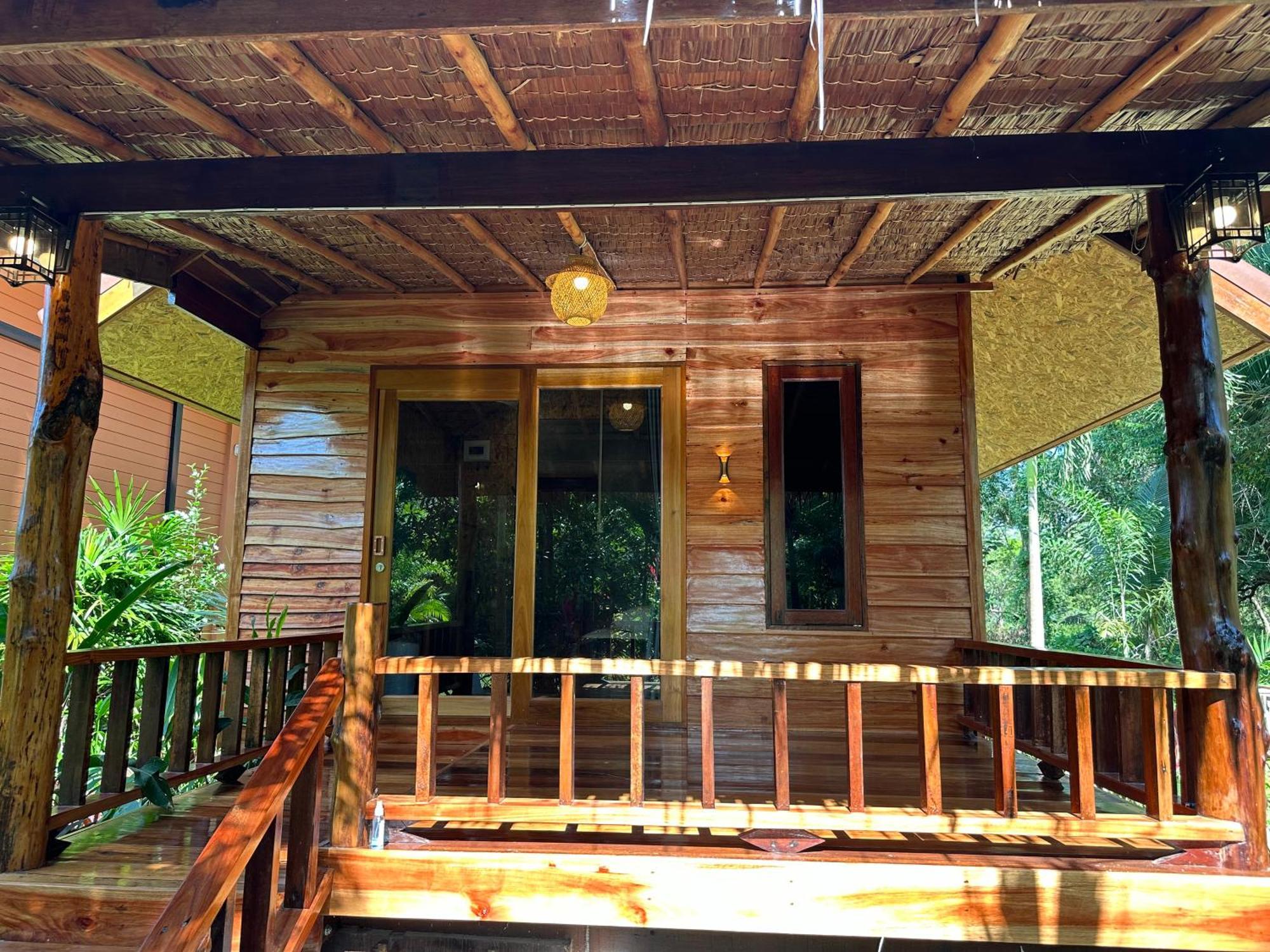 Koh Jum Hostel&Bungalow Exterior foto