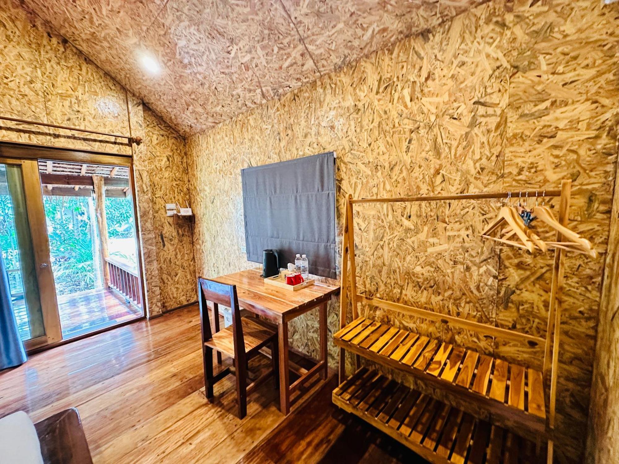 Koh Jum Hostel&Bungalow Exterior foto